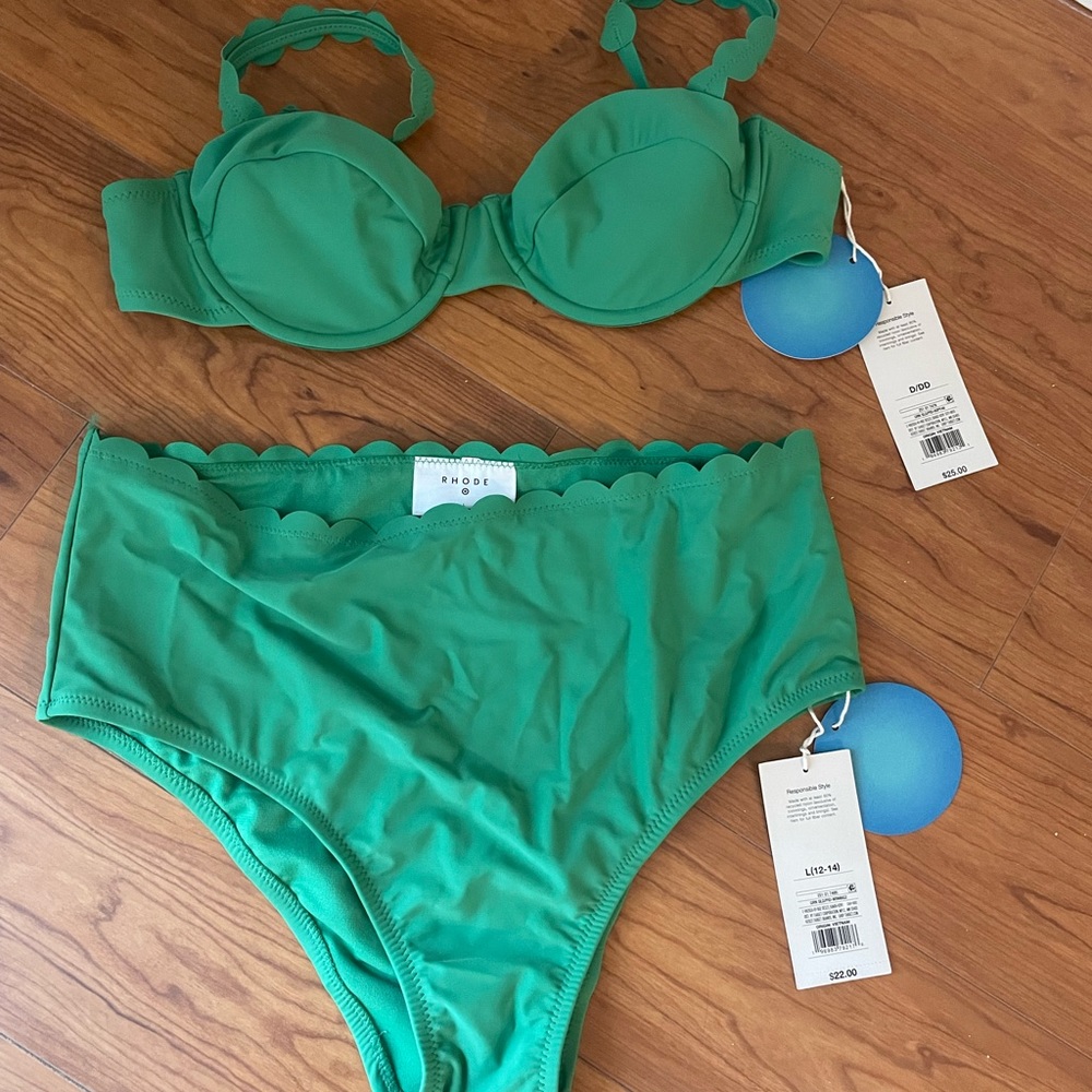 NWT RHODE X Target green scalloped bathing suit